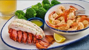 Red Lobster Monday Special: Lobster & Shrimp Scampi